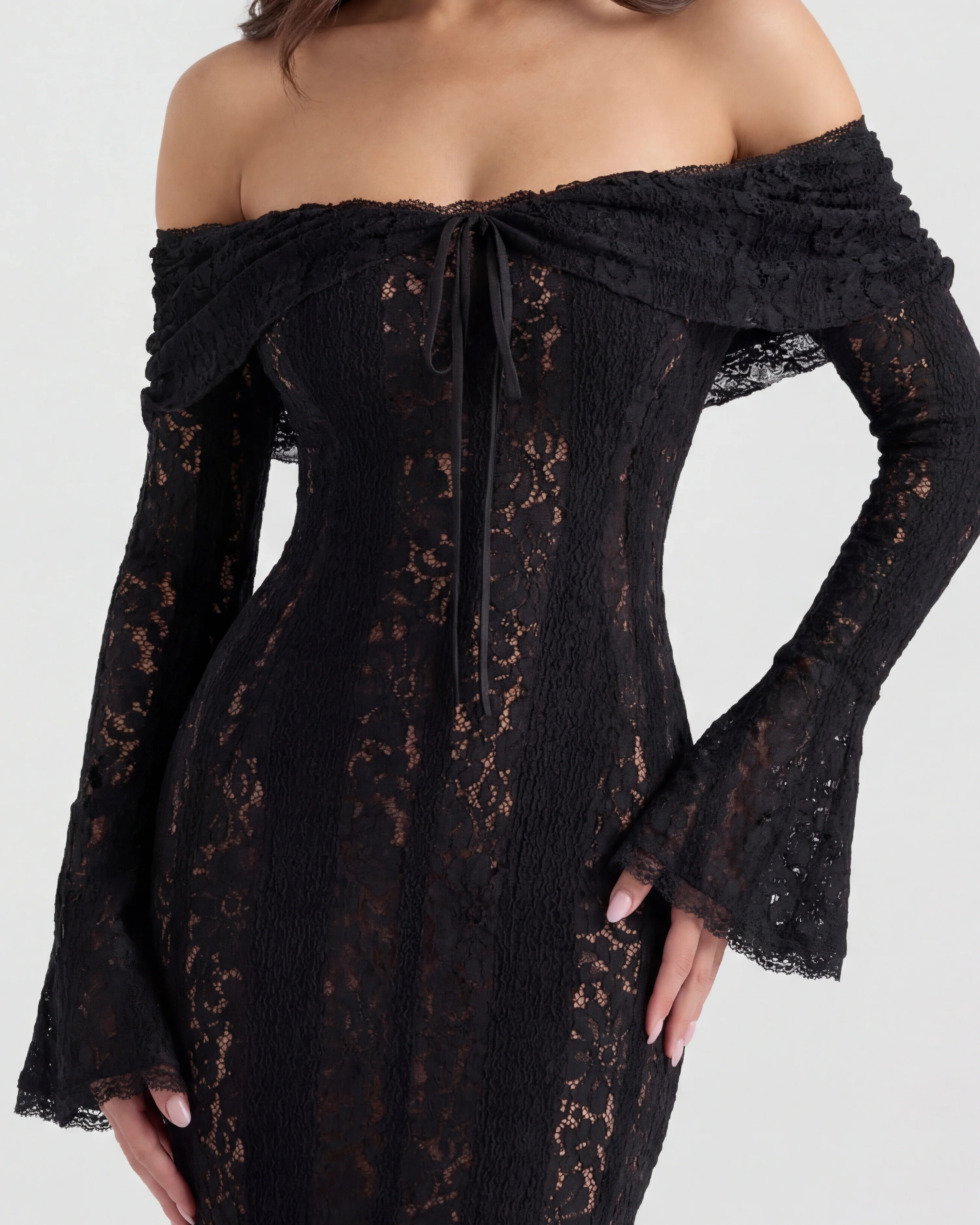 Alessandra - Image 6