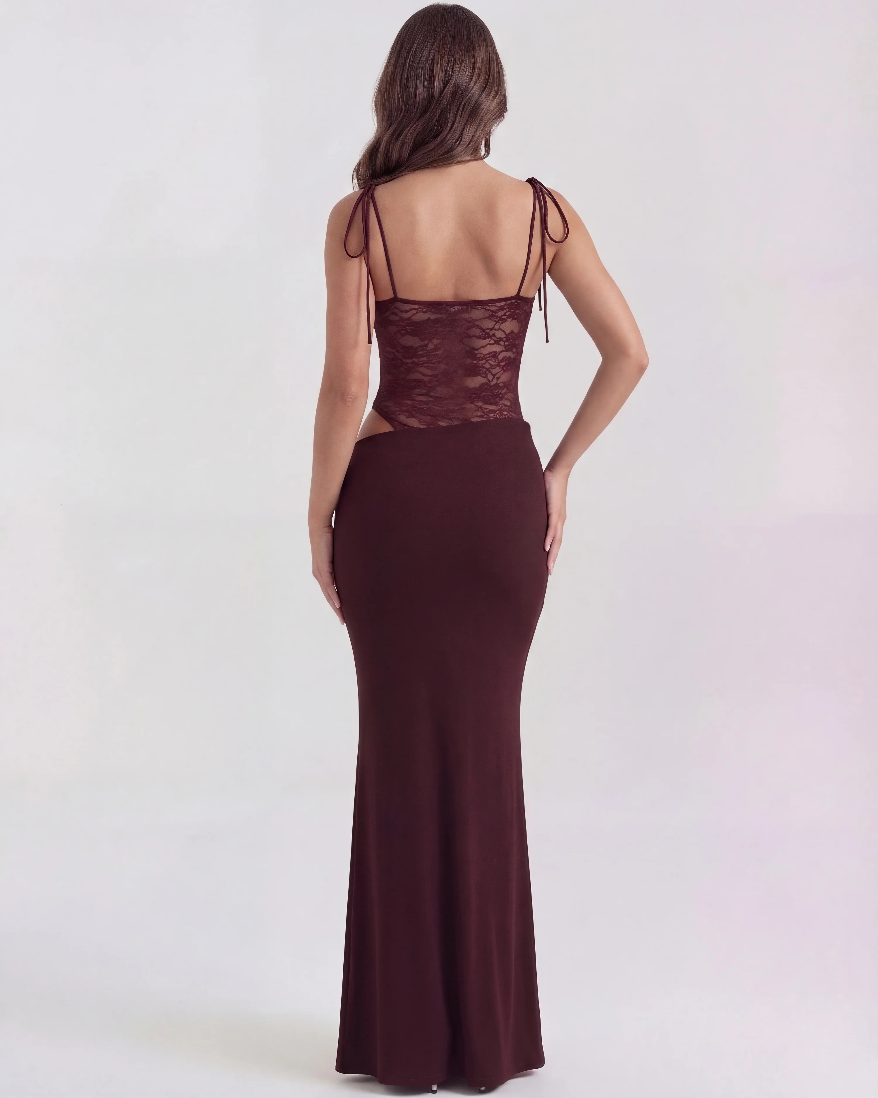 Valeria - Image 8